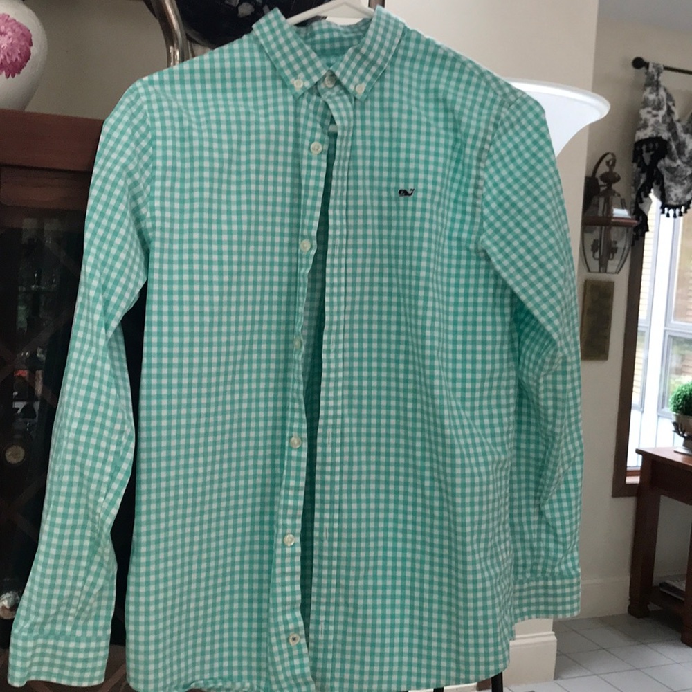 Vineyard vines button down